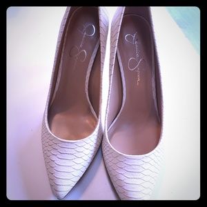 Jessica Simpson white pumps